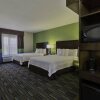 Отель Fairfield Inn & Suites Riverside Corona/Norco, фото 6