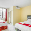 Отель RedDoorz Plus near RSUD Dr. Pirngadi Medan 2 - Hostel, фото 5