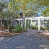 Отель Spacious 4-bedroom Beach Retreat: Ideal for Families & Groups!, фото 30
