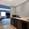 Отель Hampton Inn & Suites Clearwater/St. Petersburg-Ulmerton Road, FL, фото 32