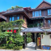 Отель Mangshi No.1 Courtyard Homestay (Yi Nationality Ancient Town Branch), фото 1
