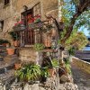 Отель Historic villa with park and private pool on Lake Como, фото 6