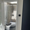 Отель The Broadway Beach Homes Airbnb With Hot tub, фото 21