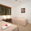 Отель Peponi 2 - Beachfront Apartment, фото 9