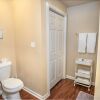 Отель Nice 3br/2ba Near Downtown 2 min At&t Center, фото 9