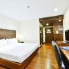 Отель St. James Hotel, фото 3