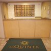 Отель La Quinta Inn & Suites by Wyndham Plattsburgh, фото 13