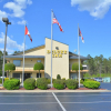 Отель Deluxe Inn Fayetteville - I-95 Exit 49, фото 1