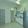 Отель OYO Home 90401 D' Summit Residence, фото 4
