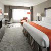 Отель Holiday Inn Hotel & Suites Davenport, an IHG Hotel, фото 4