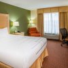Отель La Quinta Inn & Suites by Wyndham Rochester Mayo Clinic S, фото 3
