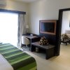 Отель Best Western Premier Garden Hotel Entebbe, фото 9