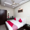 Отель OYO 5189 Hotel East Lite, фото 24