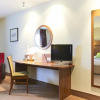 Отель Premier Inn Glasgow Braehead, фото 5