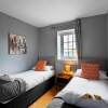 Отель The Glyndwr - Berwyn House - Central Wrexham - Sleeps Up To 6, фото 4