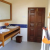 Отель Peacock Point - Whole Villa 2 Bedroom (Sleeps 4), фото 3
