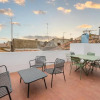 Отель AS21778- Magnifique P3 avec terrasse au cœur du Centre ville dans une maison de caractère, фото 1