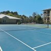 Отель Closet to Each Walkway - 2 Pools - Tennis - Sleeps 14, фото 1