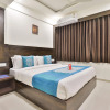 Отель OYO 11072 Hotel Kajri Residency, фото 8