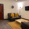 Отель Cosy 2 Bed Flat 1 in Swansea - Home Away From Home, фото 5