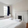 Отель West Village 2 BR and Private Roof Deck, фото 1