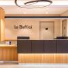 Отель Best Western Le Beffroi в Луус