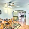 Отель Charming Milwaukee Retreat ~ 5 Mi to Downtown, фото 11