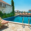 Отель Villa Mia -three-bedroom Villa With Swimming Pool ID Direct Booker 990, фото 15