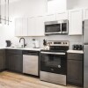 Отель Luxury 1BR 30 Mins to Manhattan Evonify, фото 18