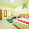 Отель Oyo 428 Pondok Winagung Hotel, фото 8