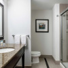 Отель Hampton Inn by Hilton Winnipeg Airport/Polo Park, фото 9