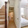 Отель Stunningly Decorated 3 Bed Family Home in Hammersmith, фото 9