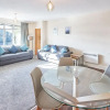 Отель Host Stay Baslow Road Serviced Apartment, фото 11
