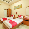 Отель OYO 370 Hotel Sofia Pangandaran, фото 13