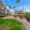 Отель La Quinta Inn & Suites by Wyndham Phoenix Scottsdale, фото 16