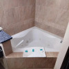 Отель Clover Inn & Suites, фото 38