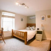 Отель Saltys Cottage, Brixham - 2 min walk to the harbour, фото 4