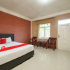 Отель RedDoorz Syariah Hotel Enasti Berastagi, фото 7
