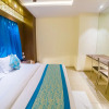 Отель OYO 9053 Capital residency, фото 9