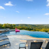 Отель Hillside Infinity Pool Retreat, фото 22