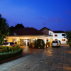 Отель Lavender Lodge Hotel, фото 1