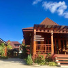 Отель Khum Sai Ngam Hotel & Resort, фото 1