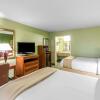 Отель Quality Inn & Suites Waycross, фото 6