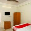 Отель OYO 24714 Leelas Guest House, фото 5