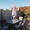 Отель Charming 4-bed Cottage in Hayling Island - Hot Tub, фото 17