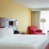 Отель Cleveland Airport Marriott, фото 2
