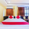 Отель OYO Flagship 41595 Gayatri Grand, фото 11