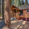 Отель Lewis Lair Cabin 1 Bedroom Cabin by Redawning, фото 1