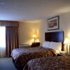 Отель Rodeway Inn & Suites, фото 36