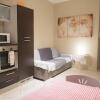 Отель Casa Bella Marconi is an Apartment of 34 Square Meters. Clean, Bright, in the Heart of the City, фото 3